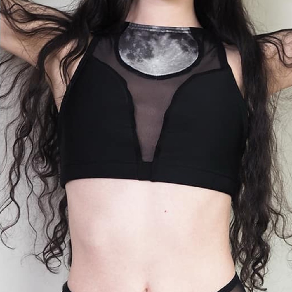 Rogue Minx Moon Crop - Size M (see description)
